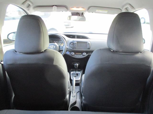 TOYOTA Yaris usata 24