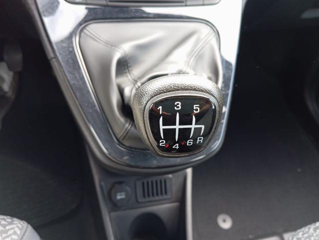 LANCIA Ypsilon usata, con Sedile posteriore sdoppiato