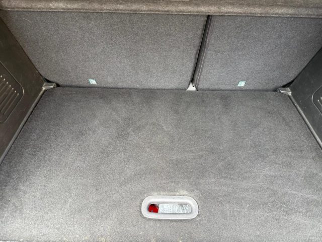 RENAULT Captur usata, con Fari Xenon
