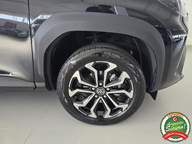 TOYOTA Yaris Cross usata 27