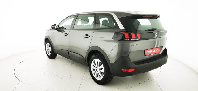 PEUGEOT 5008 usata 48