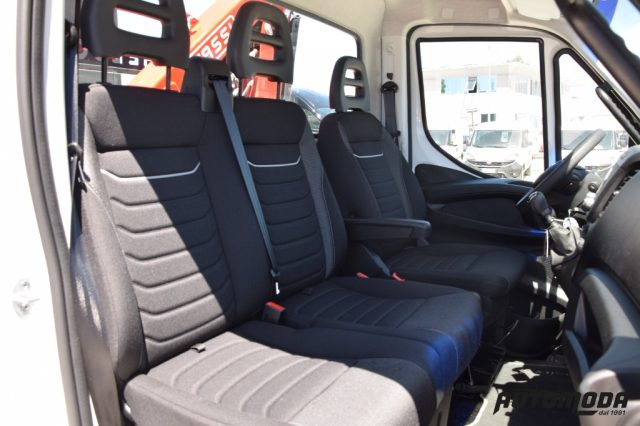 IVECO Daily usata 8