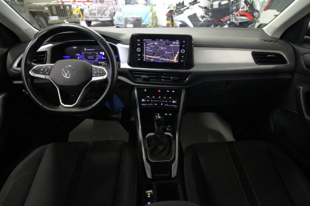 VOLKSWAGEN T-Roc usata, con Controllo automatico clima
