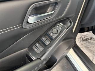 NISSAN Qashqai usata, con Touch screen