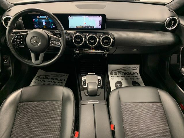 MERCEDES-BENZ CLA 180 usata, con Cerchi in lega