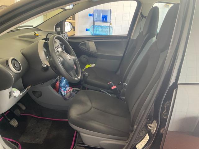 TOYOTA Aygo usata, con Climatizzatore
