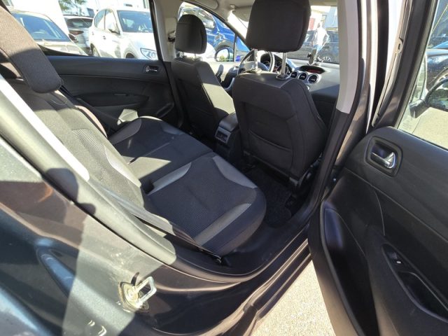 PEUGEOT 308 usata, con Fendinebbia
