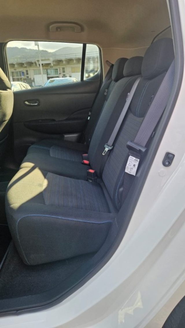 NISSAN Leaf usata, con Sensore di luce