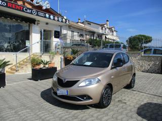LANCIA Ypsilon usata, con Airbag