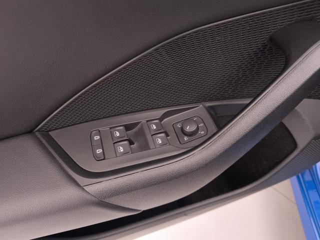 SKODA Octavia usata, con Volante in pelle