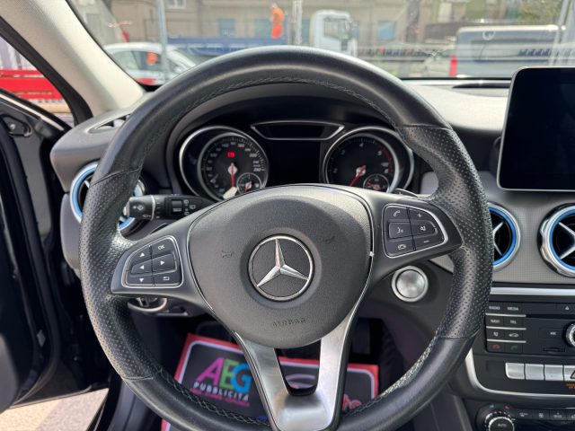 MERCEDES-BENZ GLA 200 usata, con Cronologia tagliandi