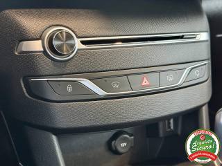 PEUGEOT 308 usata, con Park Distance Control