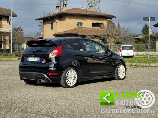 FORD Fiesta usata, con Boardcomputer