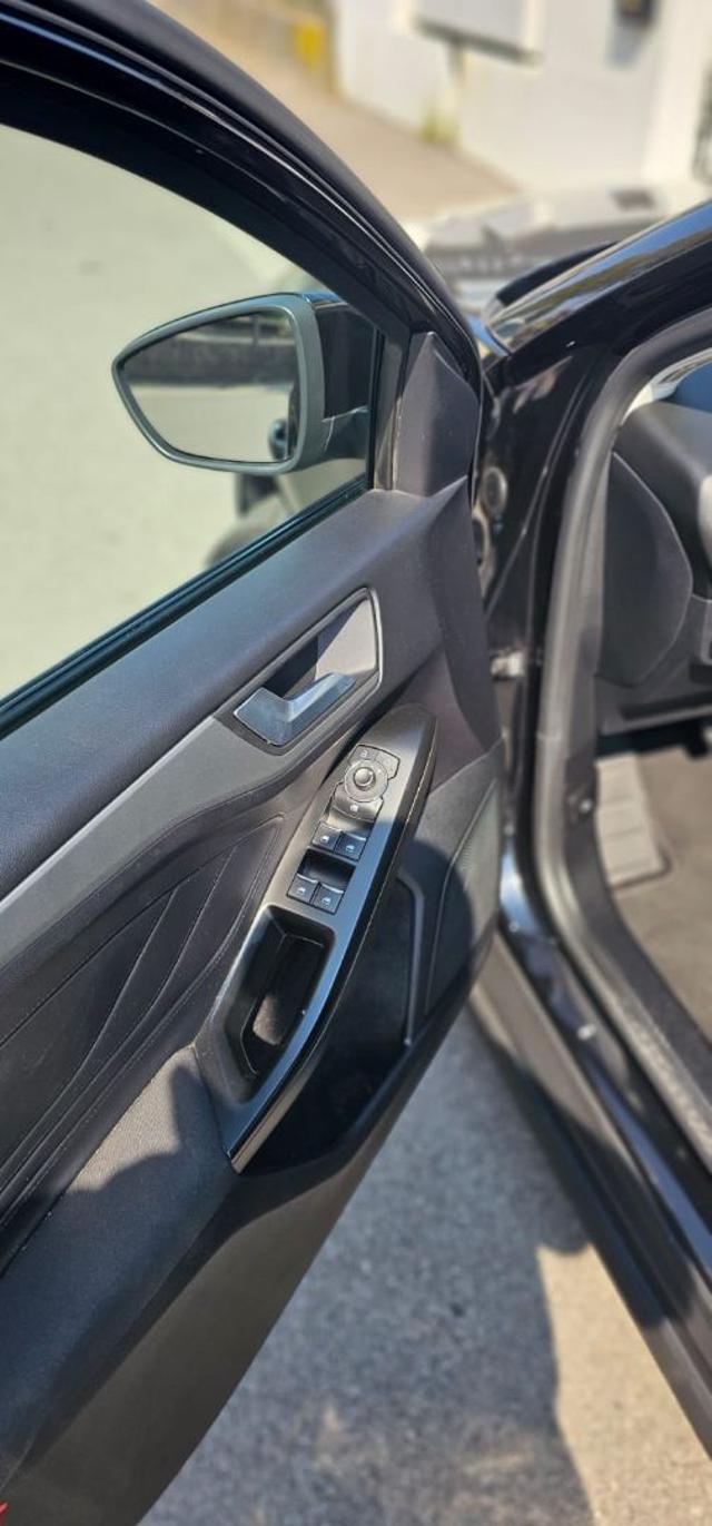 FORD Focus usata, con Climatizzatore