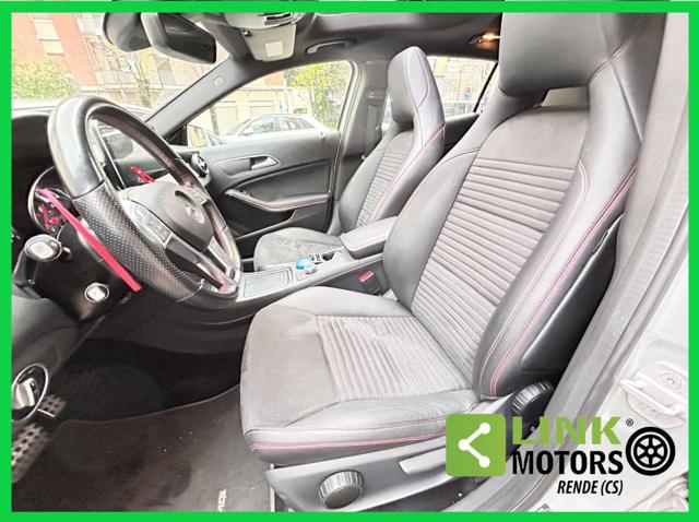 MERCEDES-BENZ GLA 200 usata, con Tettuccio apribile