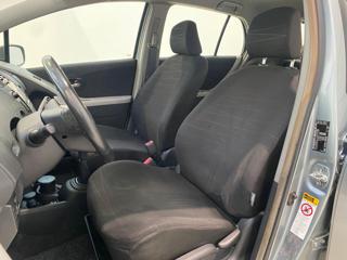 TOYOTA Yaris usata, con Lettore CD