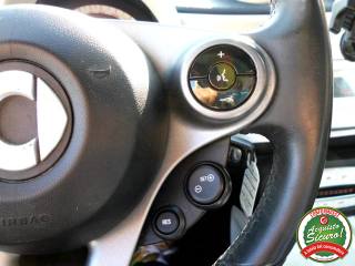 SMART ForFour usata, con MP3