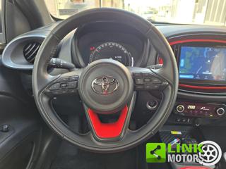 TOYOTA Aygo X usata 25