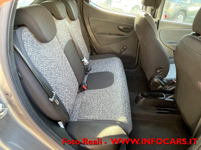 LANCIA Ypsilon usata, con Chiusura centralizzata