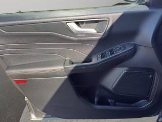 FORD Kuga usata, con Sedili sportivi