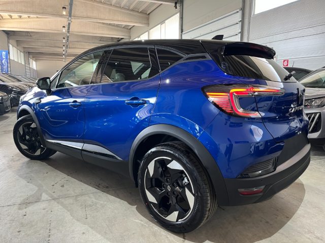 RENAULT Captur usata, con Autoradio
