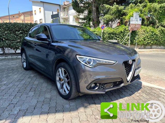 ALFA ROMEO Stelvio usata, con Autoradio