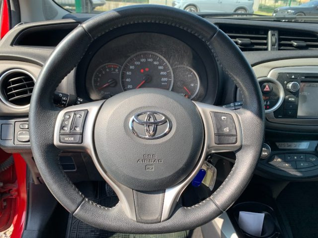 TOYOTA Yaris usata, con Servosterzo