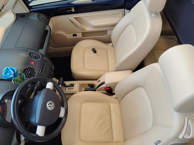 VOLKSWAGEN New Beetle usata, con Sensori di parcheggio posteriori
