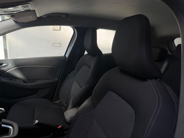 RENAULT Clio usata, con Sensore di pioggia