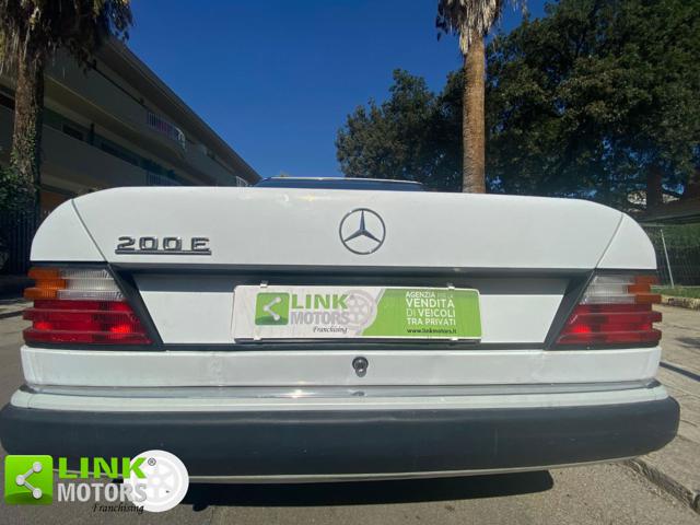 MERCEDES-BENZ 200 usata 13