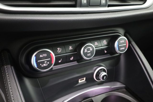 ALFA ROMEO Stelvio usata 11