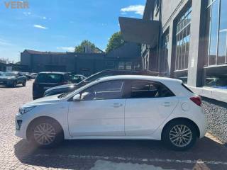 KIA Rio usata, con Airbag laterali