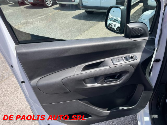 FIAT Doblo usata, con Autoradio
