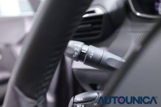 PEUGEOT 208 usata, con Sedile posteriore sdoppiato