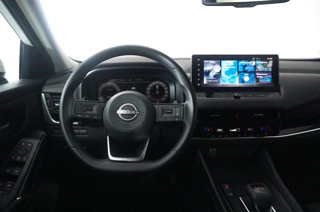 NISSAN Qashqai usata, con Boardcomputer