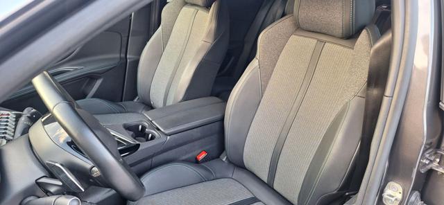 PEUGEOT 3008 usata, con Airbag laterali