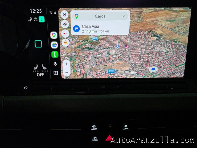 VOLKSWAGEN Golf usata, con Touch screen