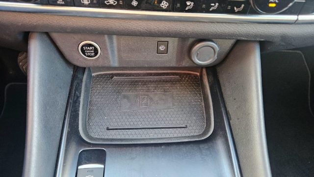 NISSAN Qashqai usata, con Climatizzatore