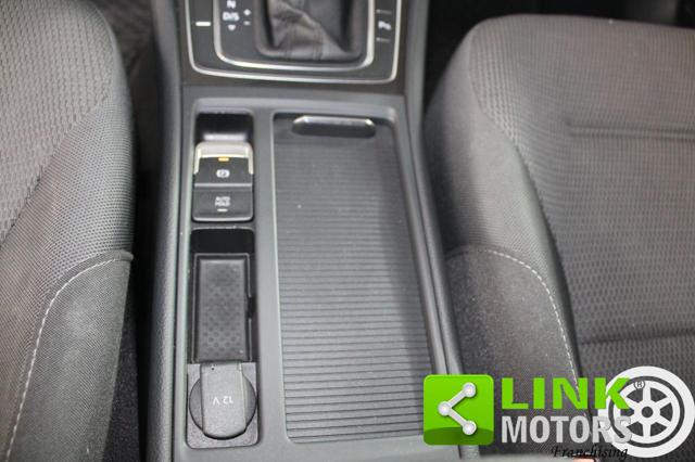 VOLKSWAGEN Golf usata, con Sistema di navigazione