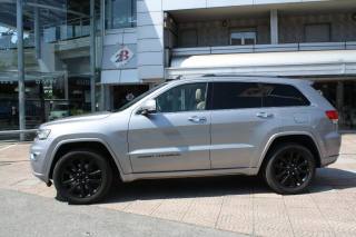 JEEP Grand Cherokee usata, con Airbag