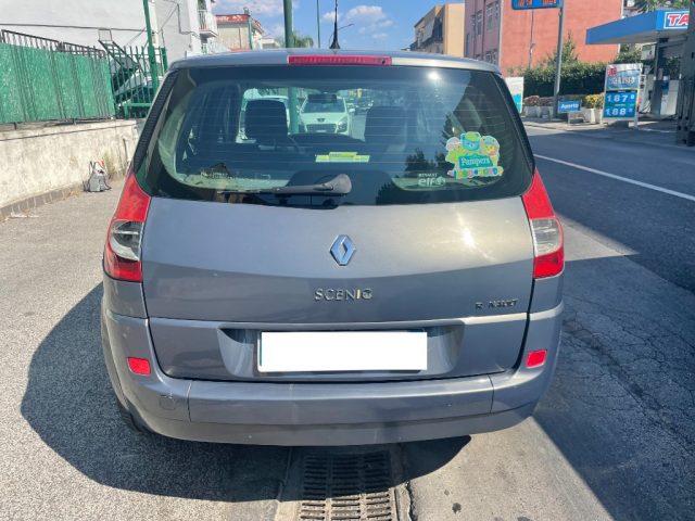 RENAULT Scenic usata, con Autoradio