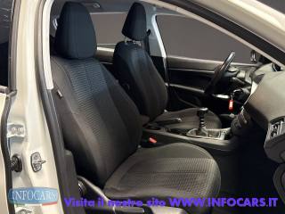 PEUGEOT 308 usata, con Autoradio