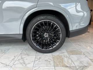 MERCEDES-BENZ GLC 300 usata, con Controllo automatico clima