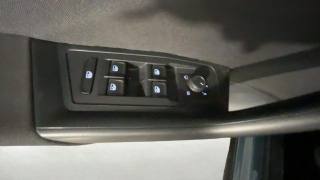 VOLKSWAGEN T-Roc usata, con Sedile posteriore sdoppiato