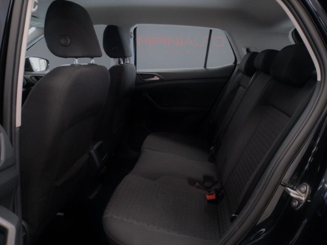 VOLKSWAGEN T-Cross usata 13