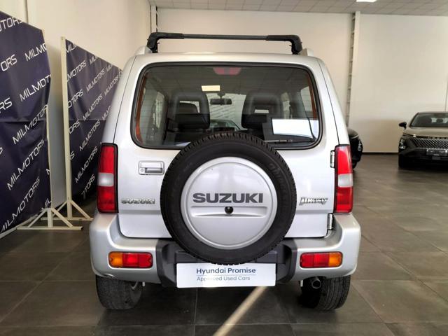SUZUKI Jimny usata, con Fendinebbia
