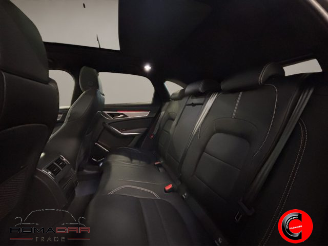 JAGUAR F-Pace usata, con USB