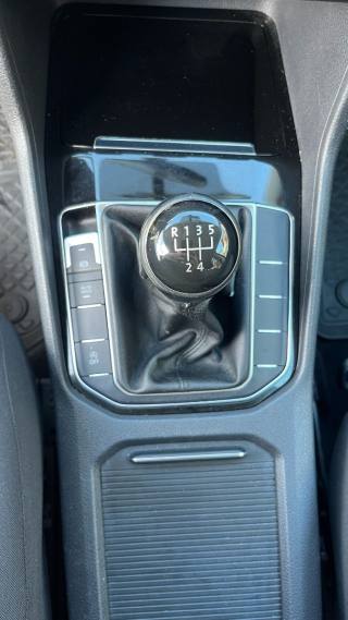 VOLKSWAGEN Golf Sportsvan usata, con Bracciolo