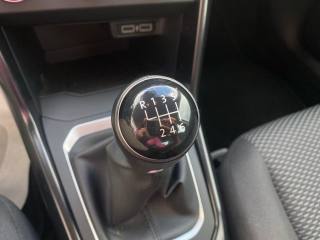 VOLKSWAGEN T-Roc usata, con Sedile posteriore sdoppiato