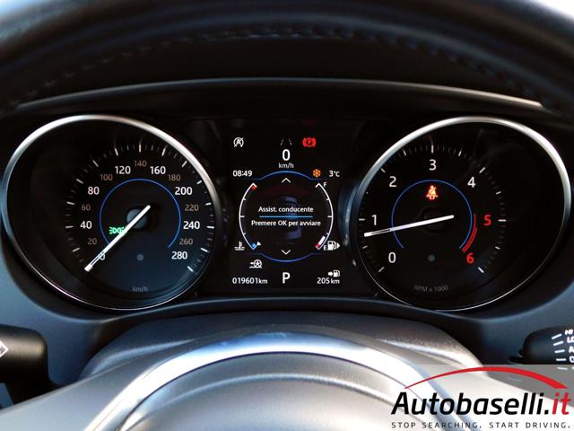 JAGUAR XE usata, con Climatizzatore automatico, 2 zone